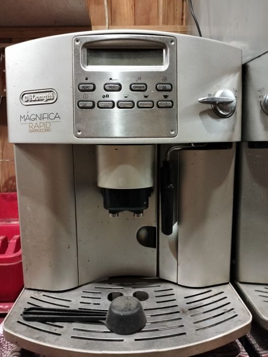 Delongi magnafica