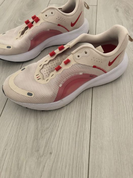 Sapatilhas Nike React, tamanho 42