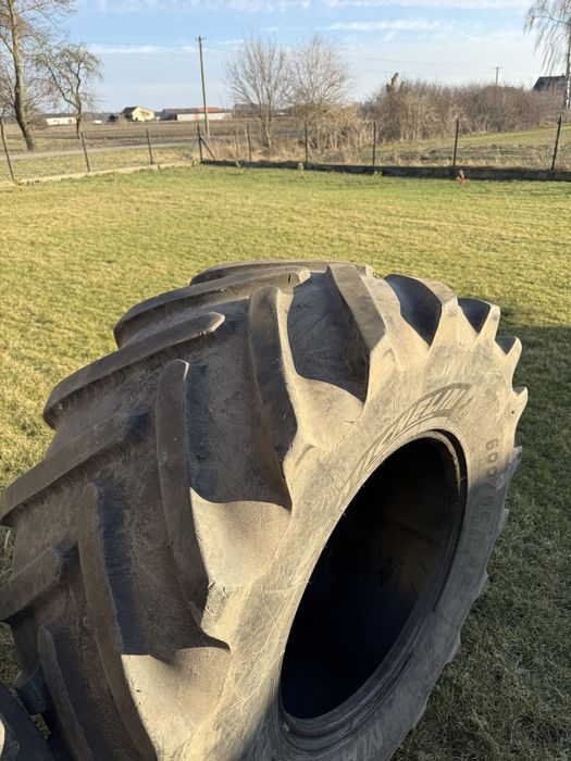 Opony Michelin 600 65 R28