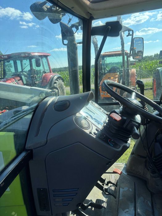 Claas Axos 340 nie Valtra