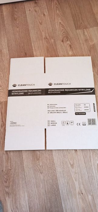 Kartony z grubej tektury