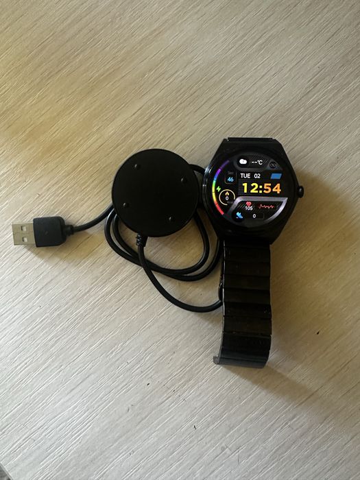 Смарт часы Amazfit Bip A1608 та смарт часы mt 56