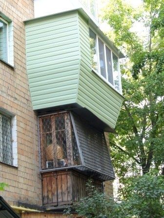 Застеклить балкон в Днепре. Є відновлення!