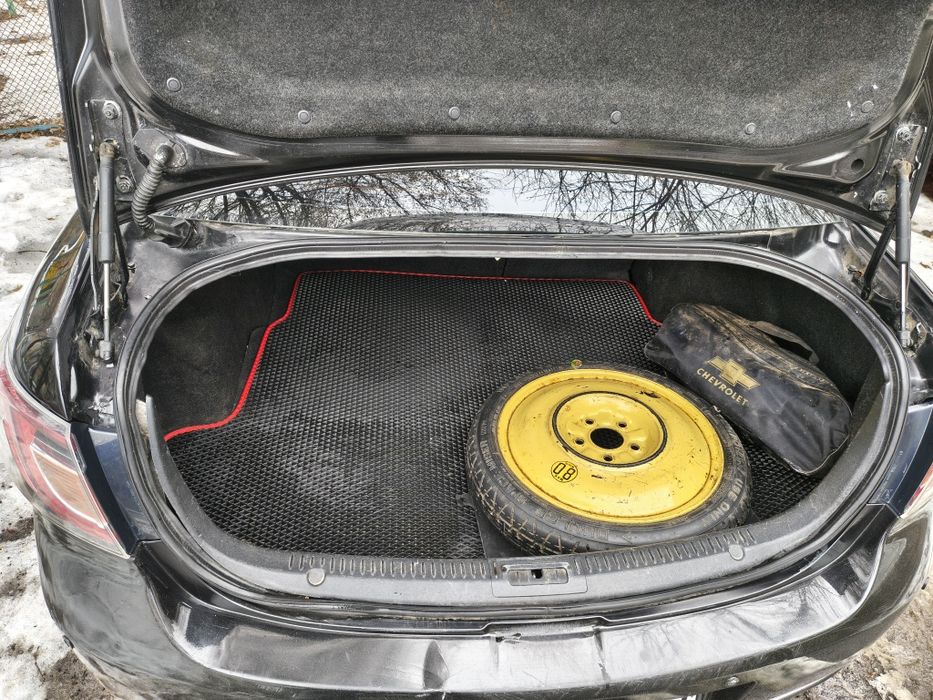Автомобіль Мазда 6