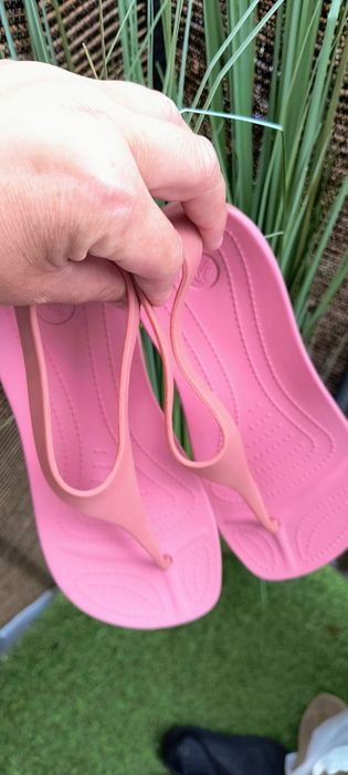 Sandały Crocs w5/36 różowe