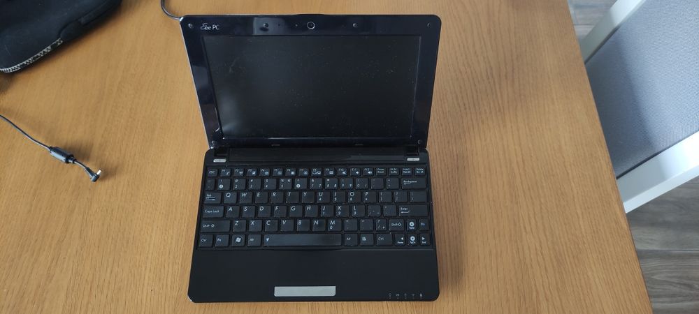 Laptop 10,1" Asus Eee PC 1005PE Seashell - netbook w b. dobrym stanie