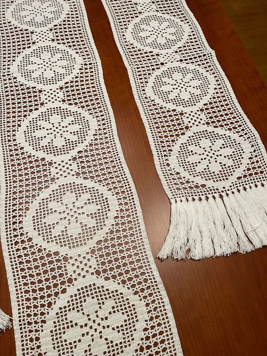 Conjunto de naperons de quarto em renda437438668625029122