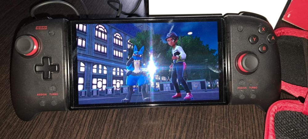 Nintendo Switch OLED Biały na gwarancji plus dodatkowy kontroler+etui