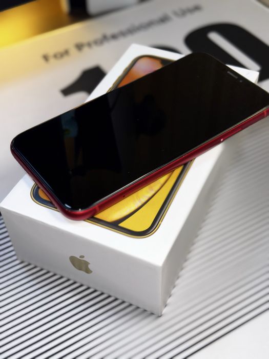 iPhone XR 64GB Product Red - чудовий стан