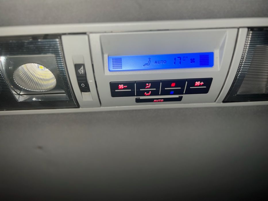 Wv  transporter T5 caravelle Long