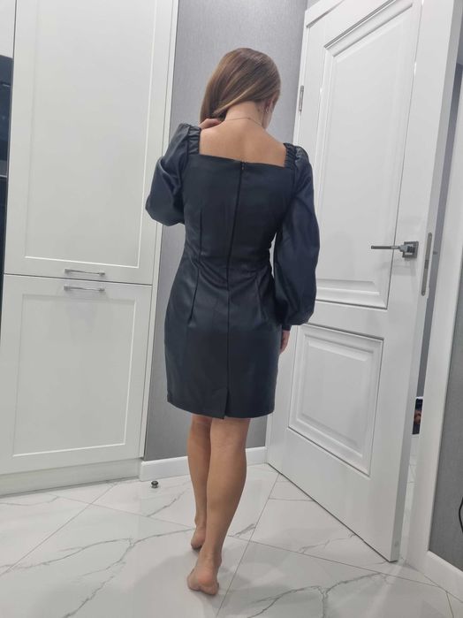 Сукня шкіряна xs ,s