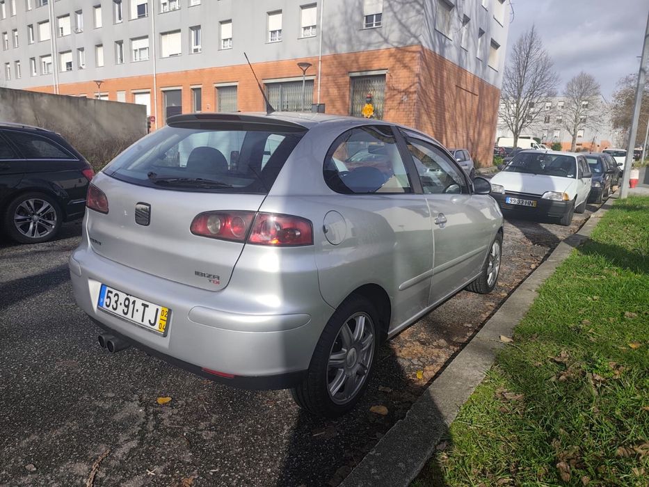 Vendo ou troco Seat ibiza 6L PD130