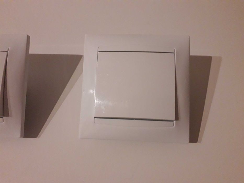 Interruptores brancos