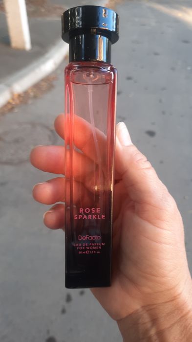 парфум  DeFacto 
Название: 
Название: DeFacto Rose Sparkle Eau De Parf