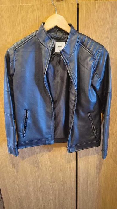 Kurtka chłopięca skóra ekologiczna 152 cm Sinsay