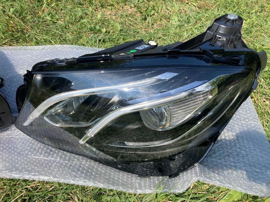 Фары LED Mercedes-Benz E-Class W213 + блоки