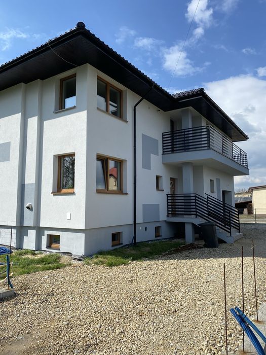 Wykończenia budynków ( gładzie ,malowanie , plyty gk)oraz ocieplenie