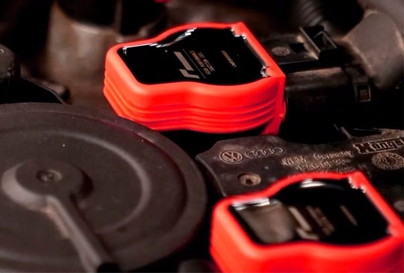 KIT DE 4 BOBINES DE IGNIÇÃO DE ALTA PERFORMANCE RACINGLINE 2.0 TFSI / 1.8T 20V - VERMELHO