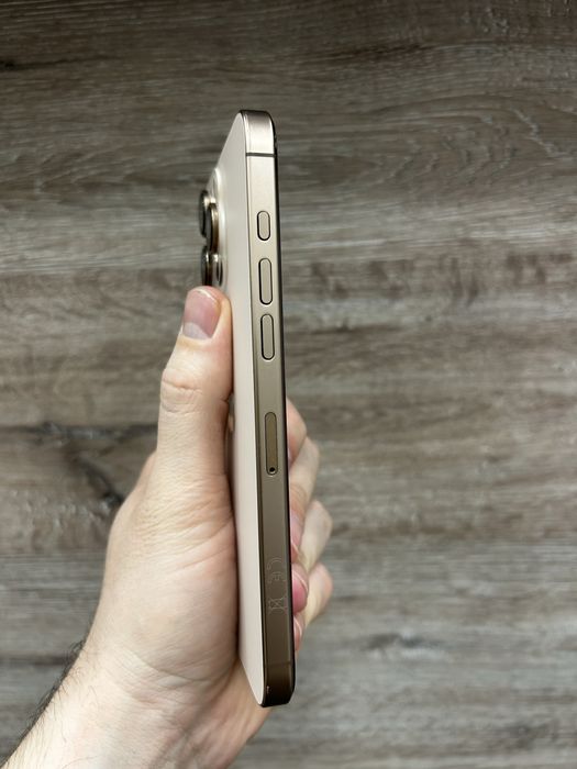 iPhone 16 Pro Max 256Gb Desert Titanium з гарантією