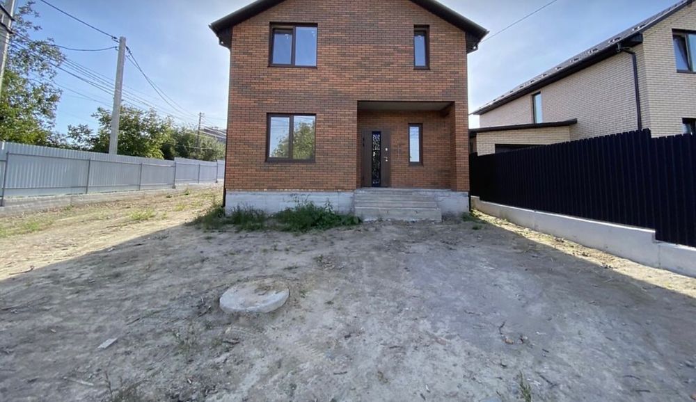 Продам Двох поверховий будинок супер локація