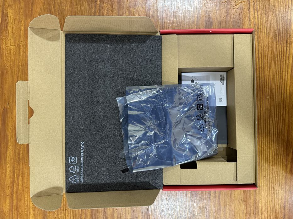 Asus AMD Radeon RX 9060 XT 16GB | Garantia | Como Nova