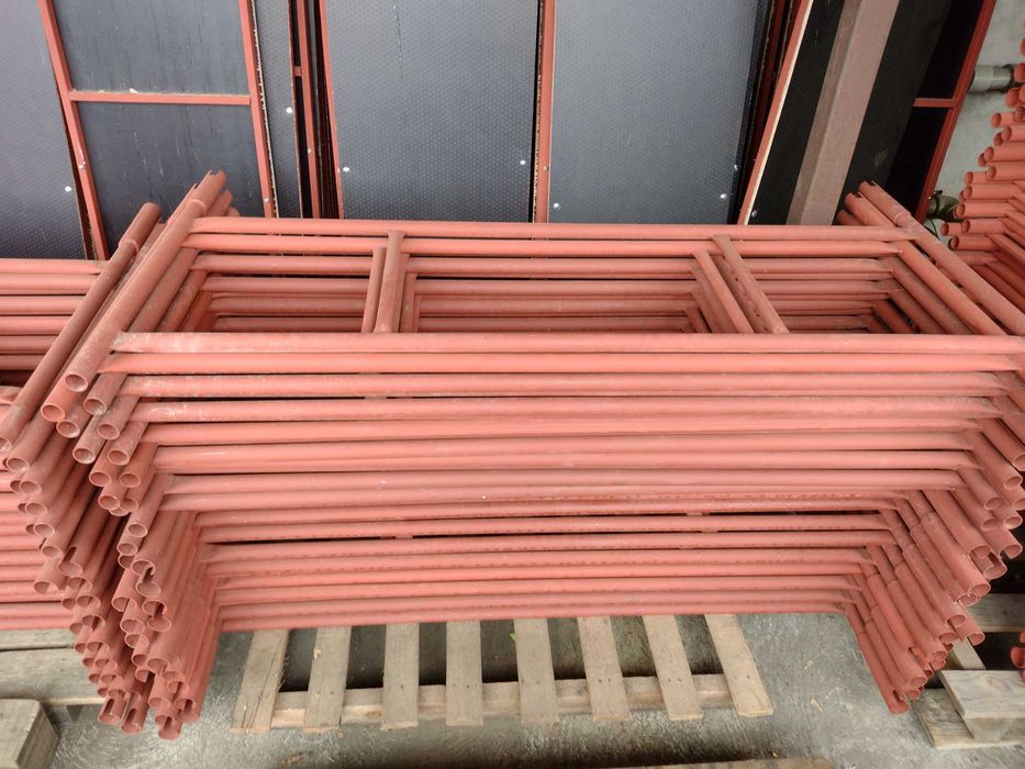 ramki rusztowań warszawskiech