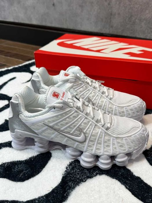 Buty meskie Mokasyny Nike_Shox_TL_White_Max_Orange R.45