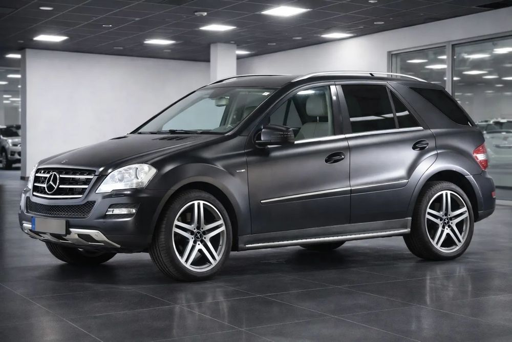 Mercedes-Benz ML 300 CDI 4Matic 7G-TRONIC DPF BlueEFFICIENCY