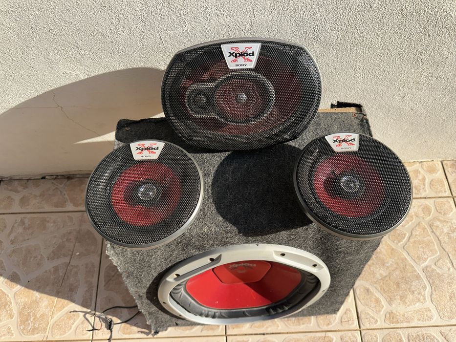 Subwofer + colunas Sony (Xplod)