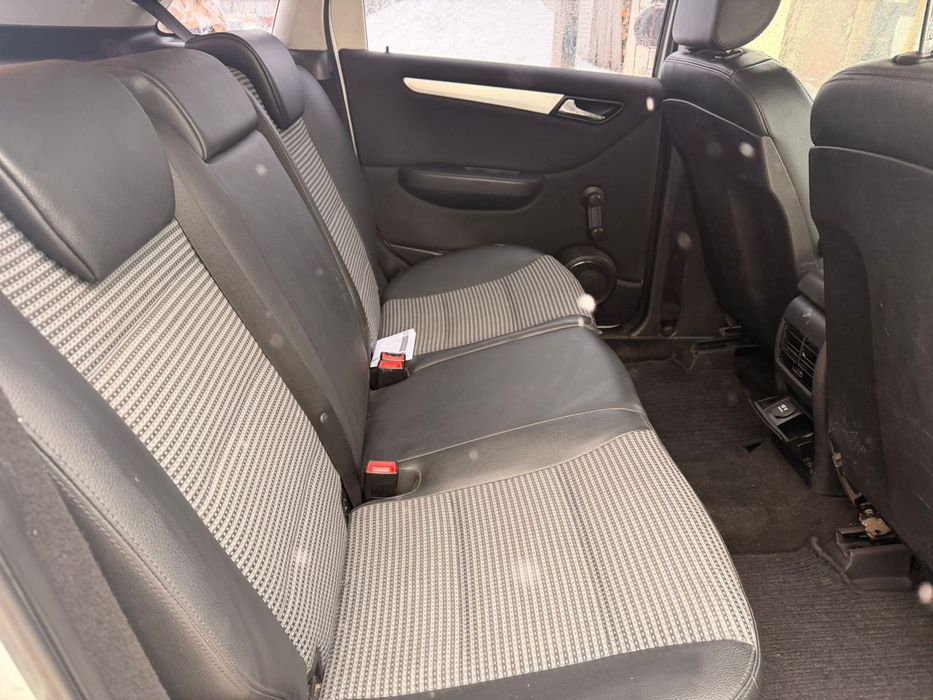 Mercedes benz b class