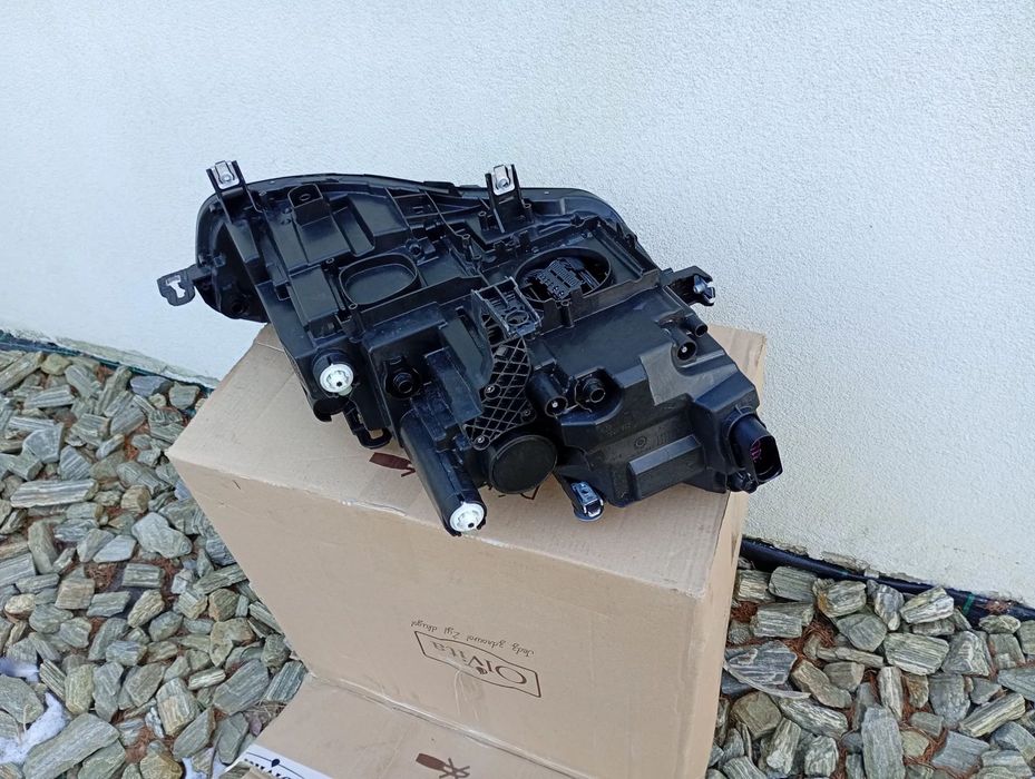 VW GOLF 8 VIII 5H0 LIFT HB LAMPA TYŁ TYLNA PRAWA IQ 5H0945208B
