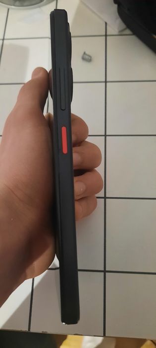 ZTE BLADE A75 4G 256gb 14gb de ram