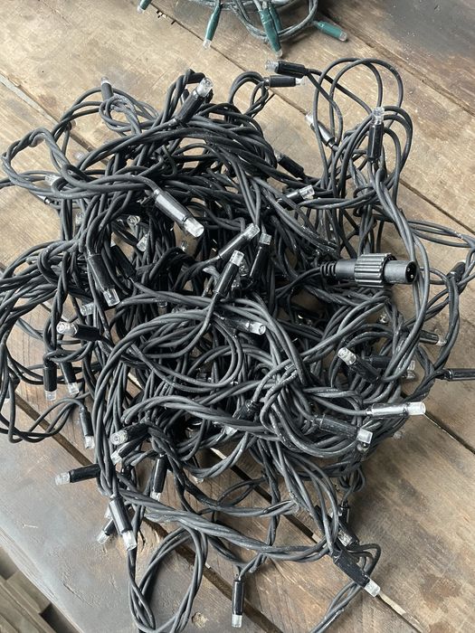 Герлянди вулечні велика кількість.