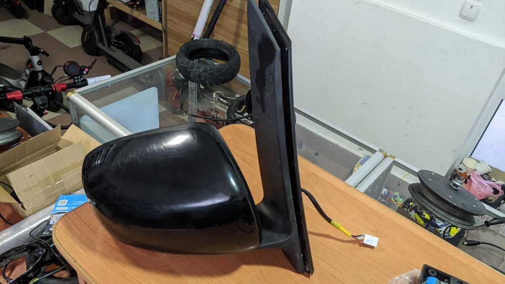 Зеркало праве в зборі Citroen C-Zero Peugeot ion mitsubishi i-miev
