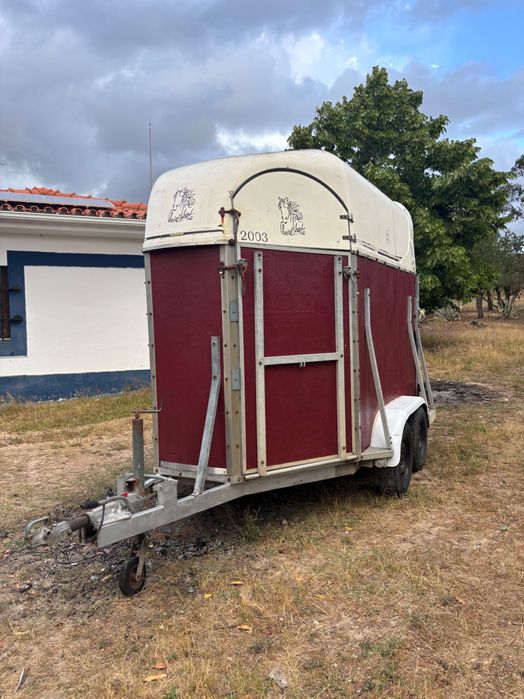 Roulote para cavalos