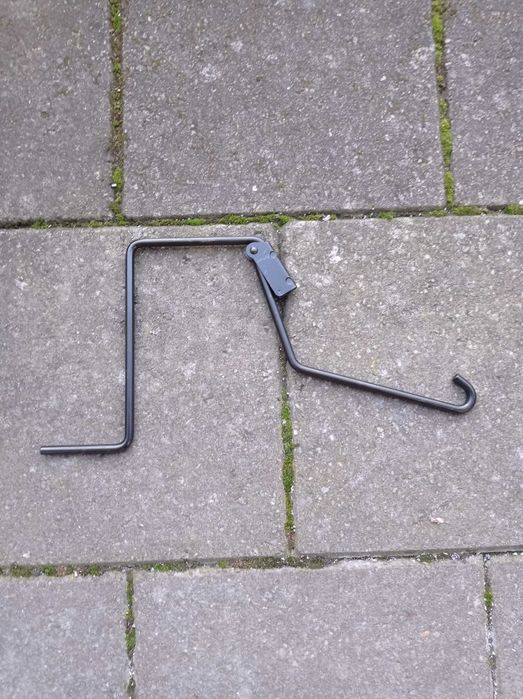 Korbka podnośnika lewarka  saab 95  oryginalna