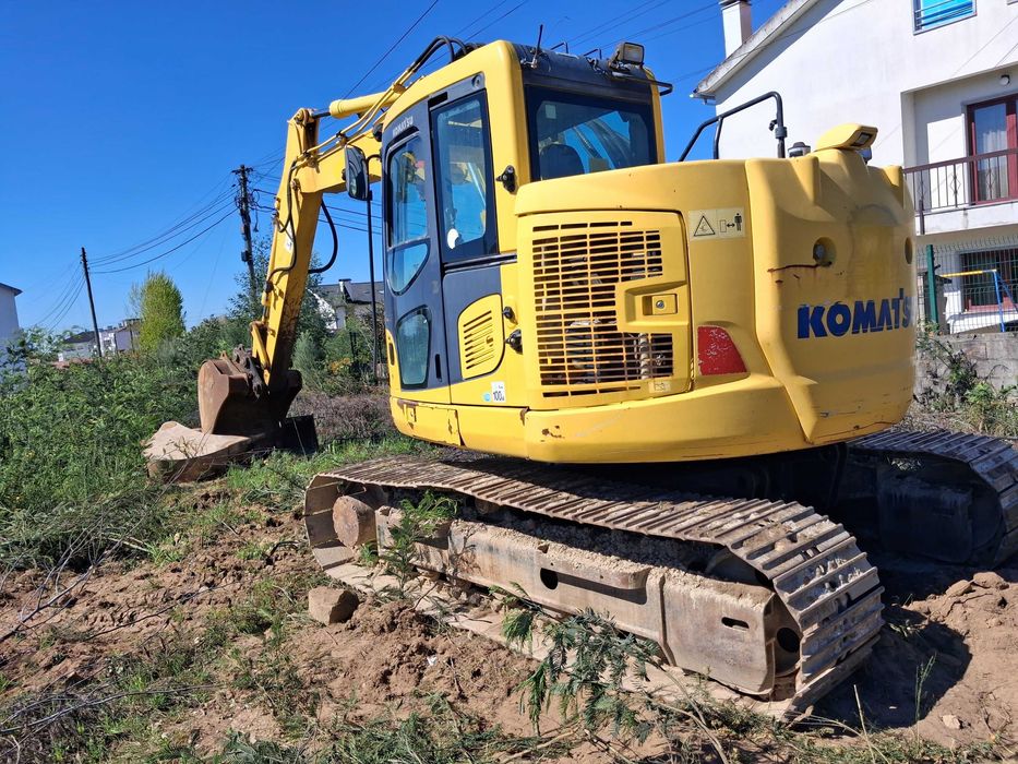 Escavadora  Giratória Komatsu PC138US-10 Ano 2014
