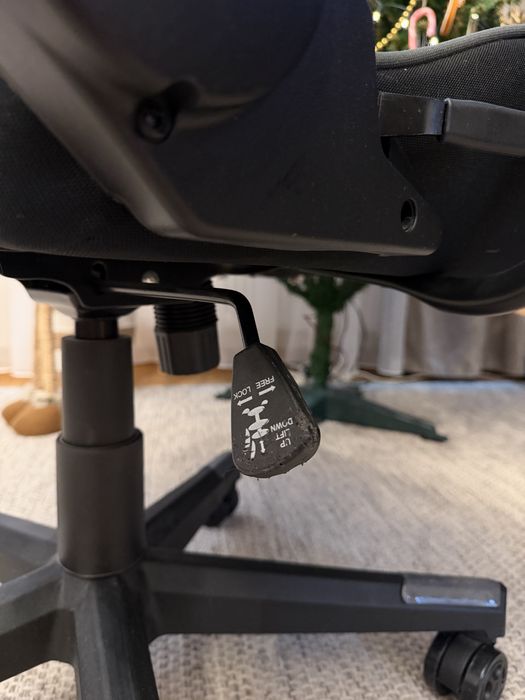 Fotel biurowy KRAKEN