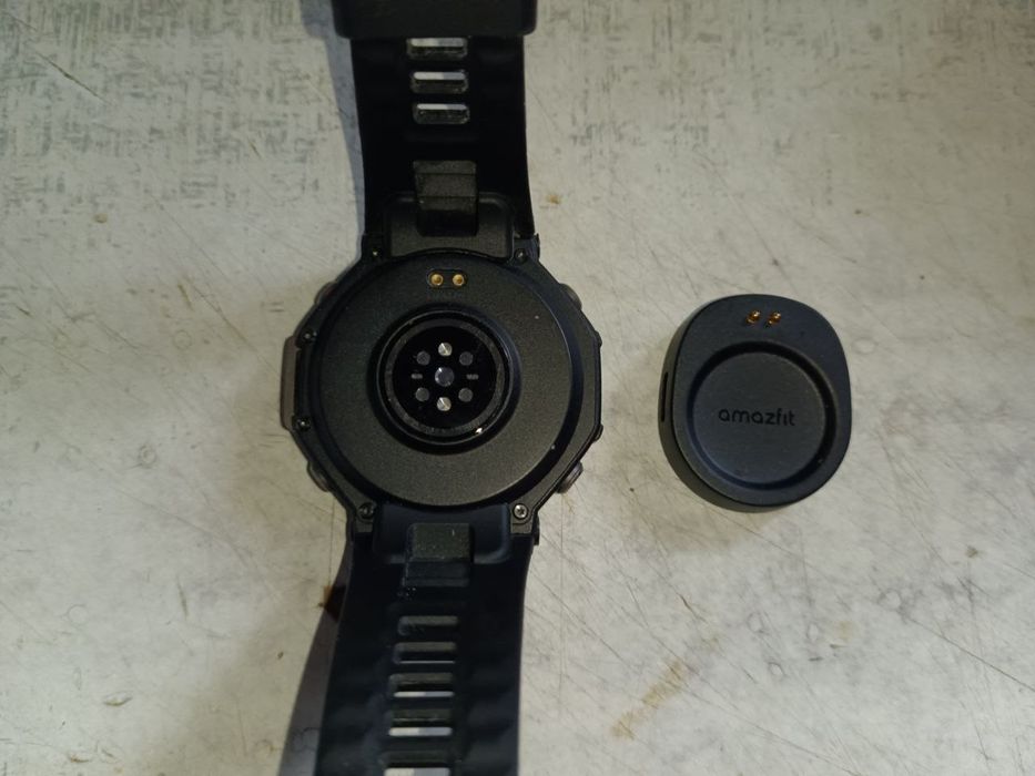 Продам смарт-часы Amazfit T-Rex 3