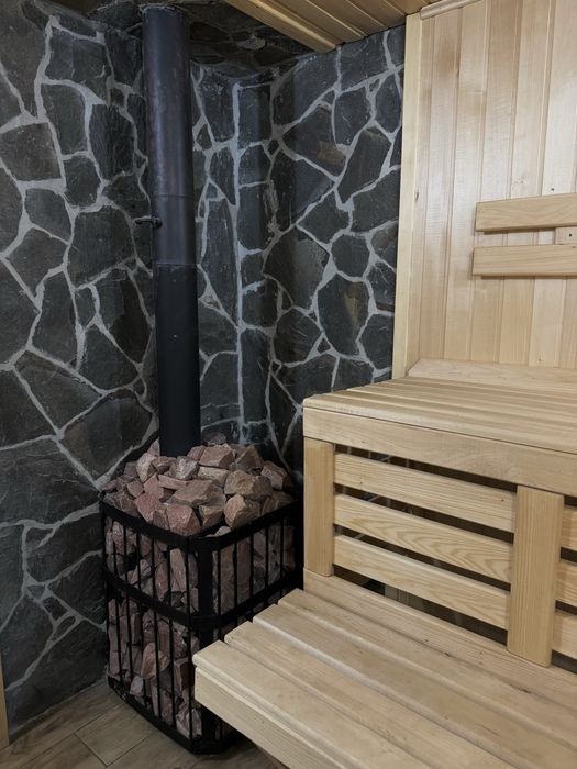 Котедж в Карпатах з басейном та сауною !!! біля с. Тухля