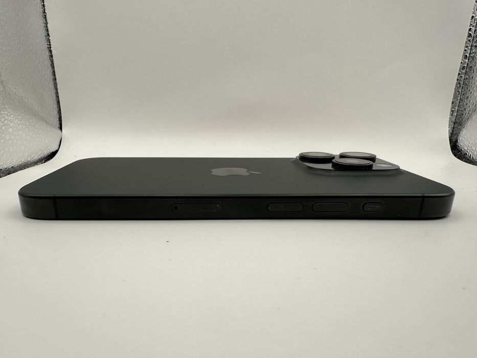 iPhone 15 pro 256 gb czarny 87% kondycja bardzo ładny