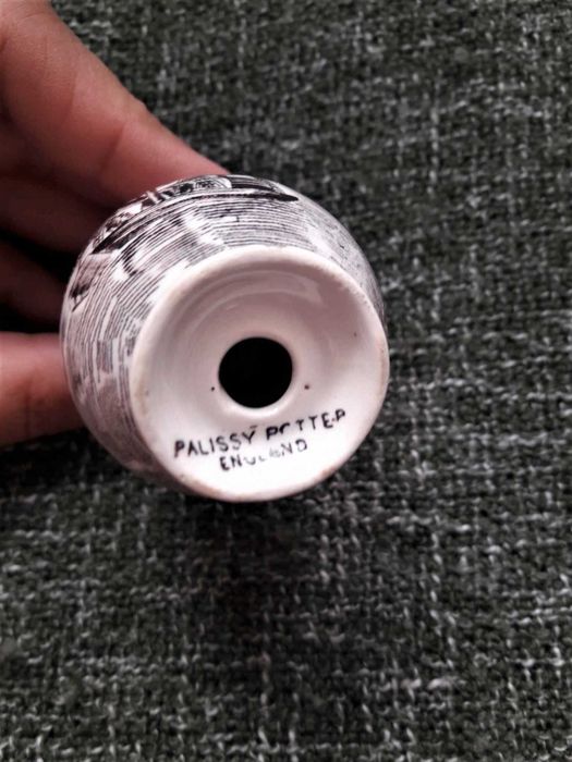 Kolekcjonerska ceramiczna solniczka