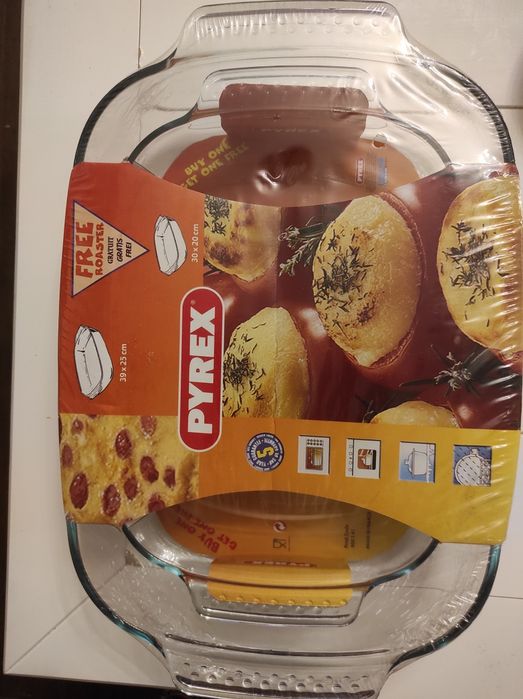 Komplet dwa naczynia żaroodporne nowe  Pyrex
