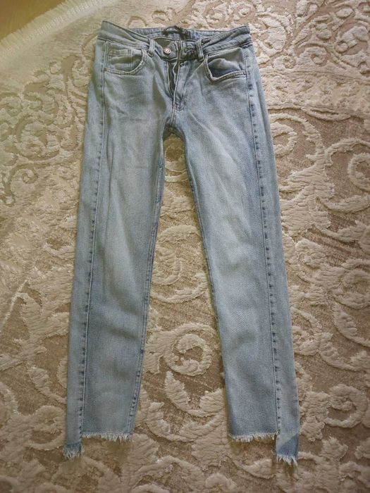Джинси жіночі б/в