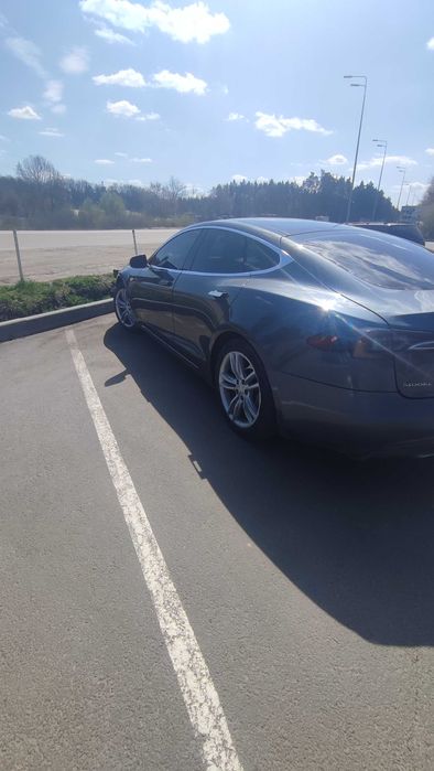 Tesla Model S Р85 2014p