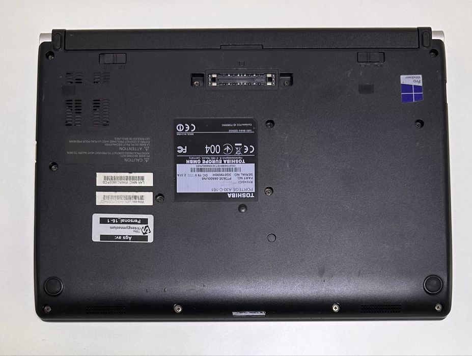 Toshiba A30 13" FullHD 8/128GB SDD i5-6200 супер акумулятор