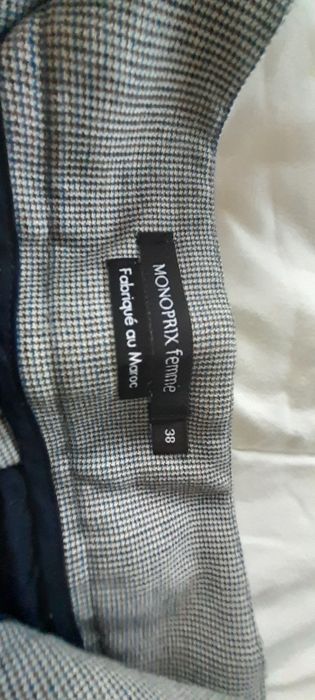 Calças cinzentas elegantes