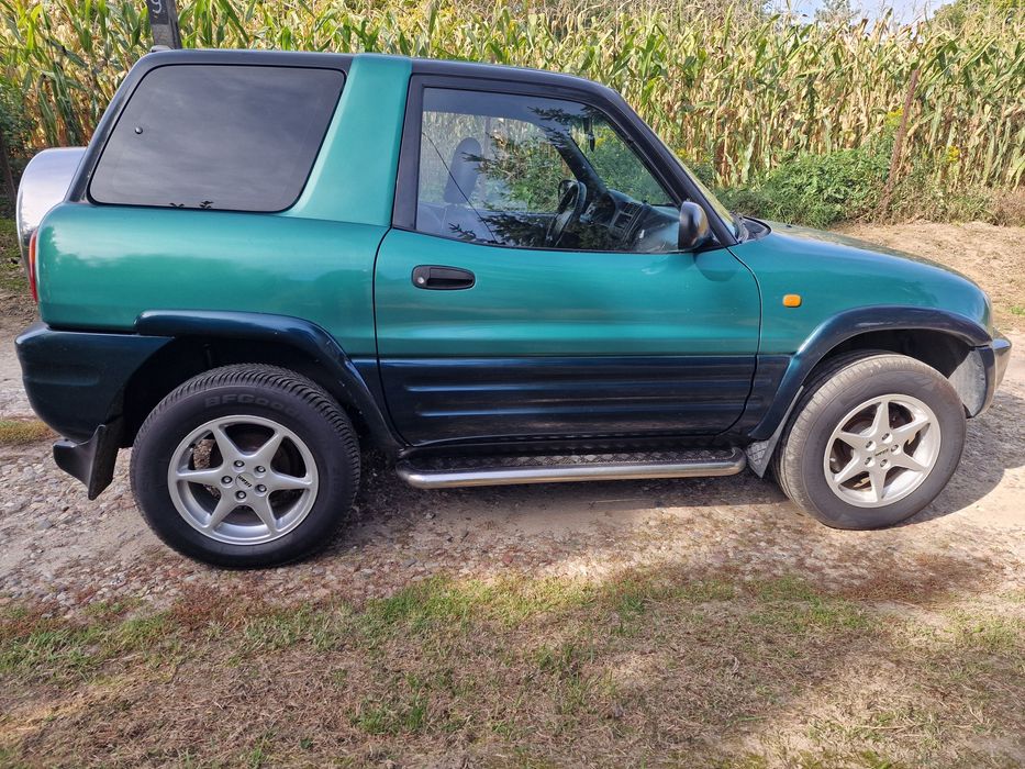 Toyota RAV-4