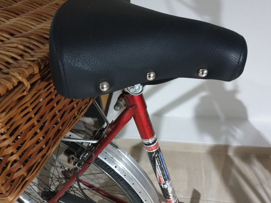 Bicicleta Senhora com cesto