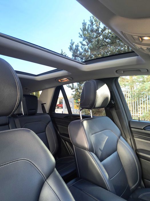 Super zadbany Mercedes pakiet AMG.